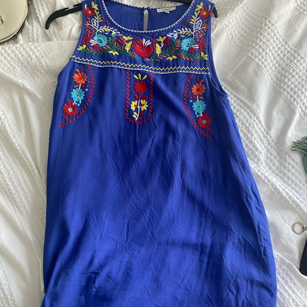 Blue dress